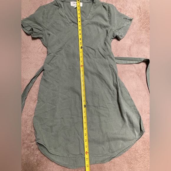 Anthropologie Cloth & Stone Smocked Tensel Dress Waist Tie Olive Green Size XS - Picture 7 of 10